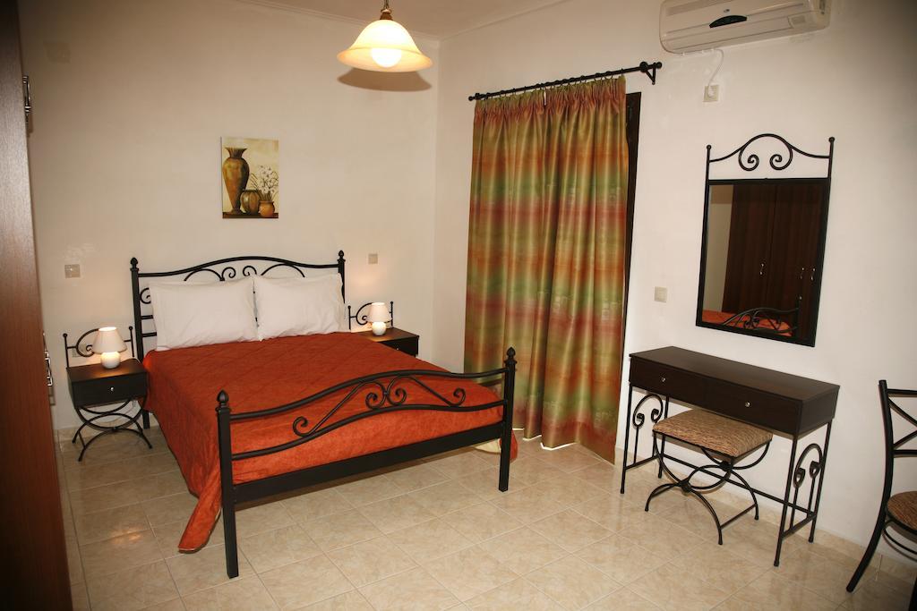 Andriani-Michalis Studios Vasilikí Exterior foto